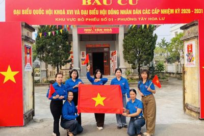 HƯỚNG TỚI NGÀY HỘI NON SÔNG